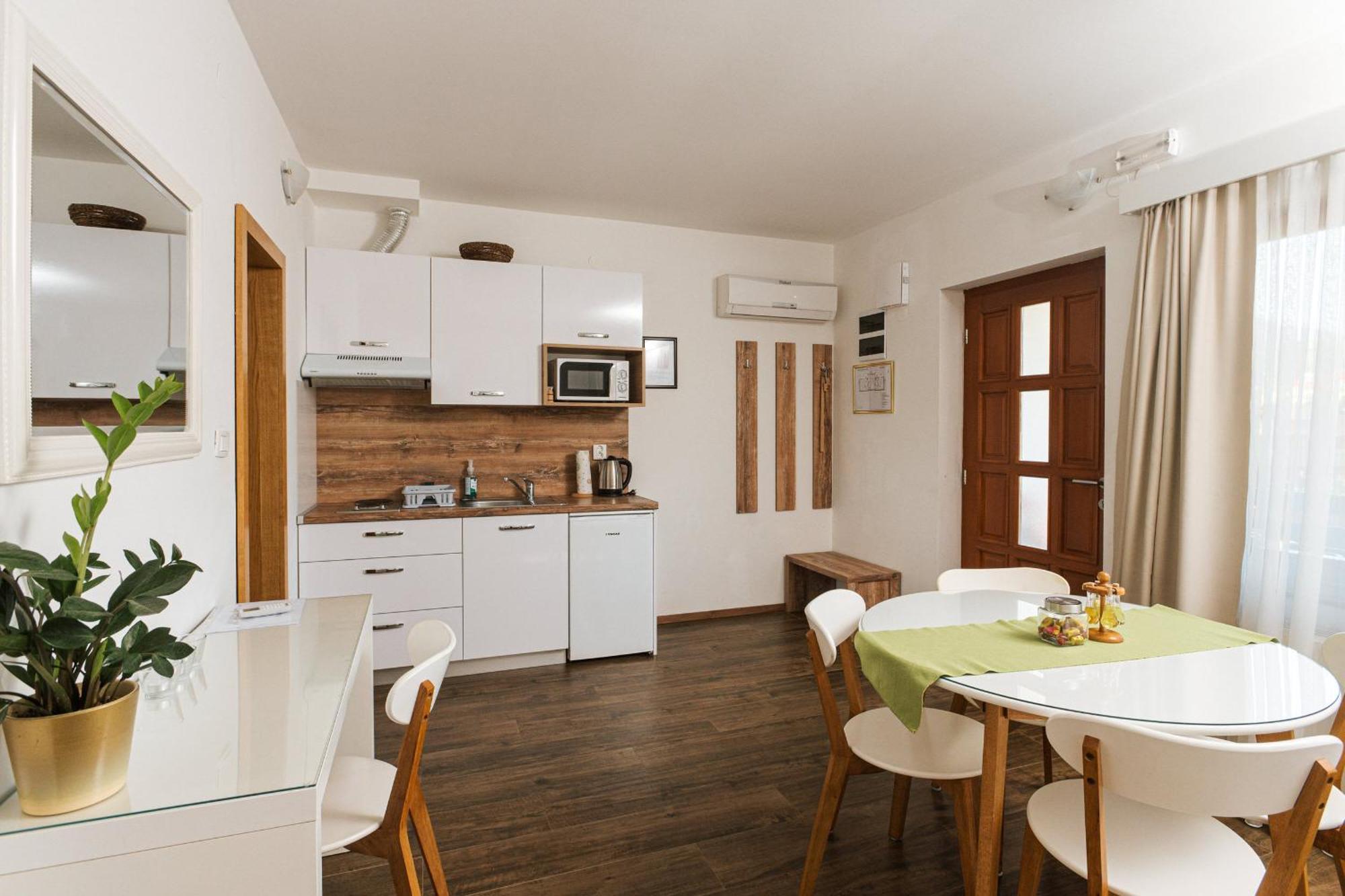 B&B Apartments Buric Plitvice Lakes Plitvička Jezera Kültér fotó