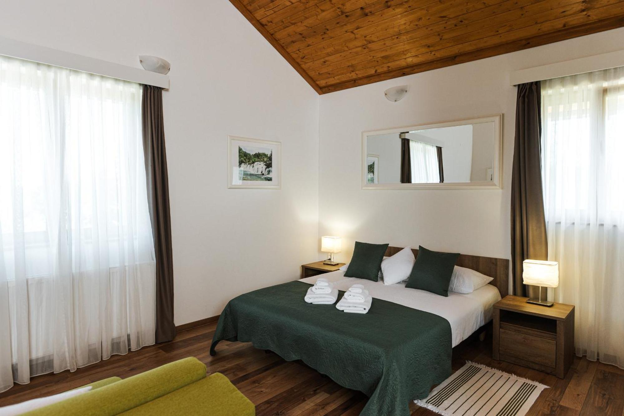 B&B Apartments Buric Plitvice Lakes Plitvička Jezera Kültér fotó